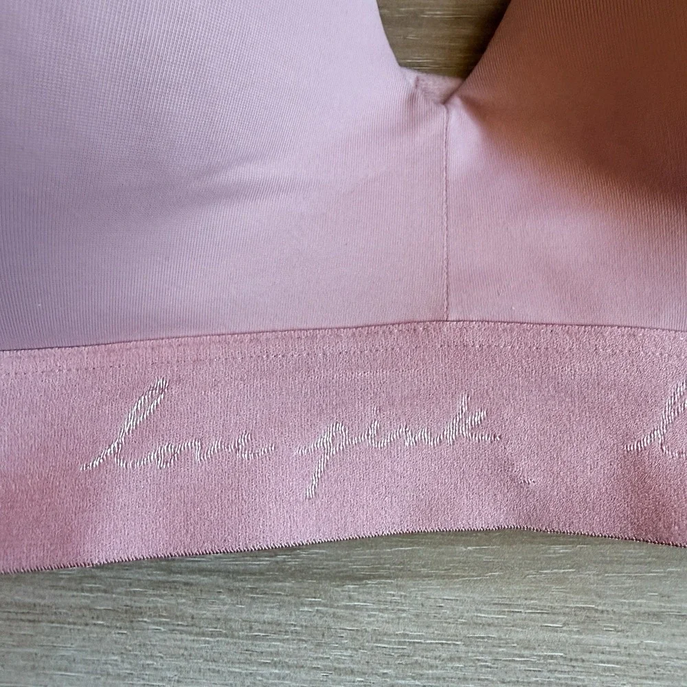 Victoria's Secret Pink‎ Women's Wear Everywhere Wireless 32DD Lightly Lined Bra